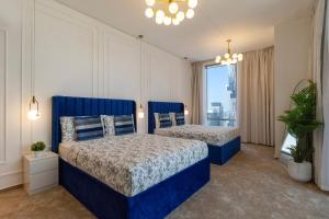 Luxury 4BHK in Business Bay w Burj Khalifa View Noora 4203