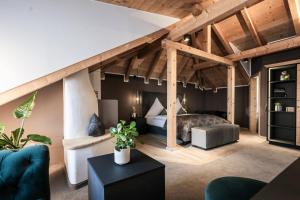 Alpstay - Hotel Acadia - Adults Mountain Home