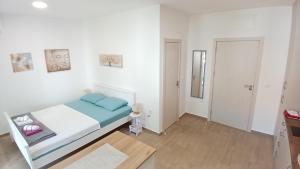 Apartments Tiha noć Kotor