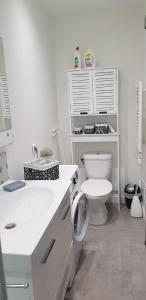 Maisons de vacances Charming small quiet house for 2 to 4 pers : photos des chambres