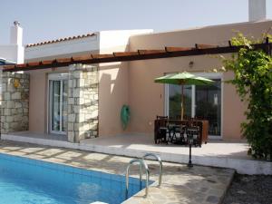 Peaceful Villa in Loutra Crete with Swimming Pool Rethymno Greece