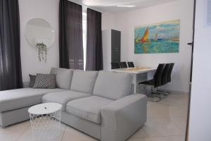 Sesar Apartments Krk - No. 2 Vinko