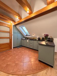 Widokowo - Apartament z tarasem i ogródkiem