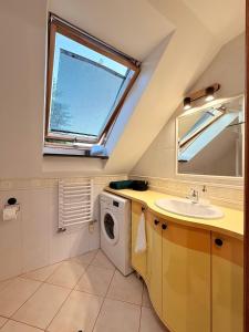 Widokowo - Apartament z tarasem i ogródkiem