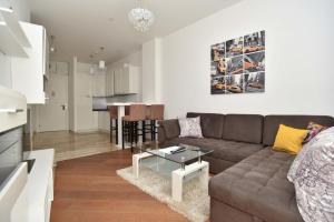 Apartment with Sea View room in Apartments Menuet