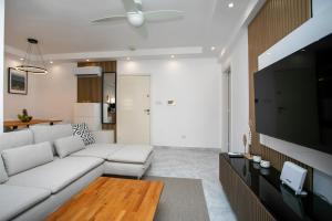 MyCyprusStay - Jos Lovely 2 Bedroom Modern Apartment