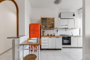 Bright apartment near Milan and Linate AC