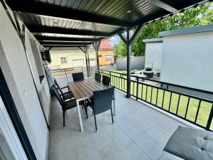 Korona Apartman Balatonboglár