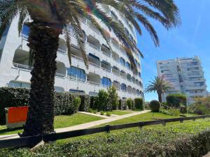 Appartement à la Grande Motte à 50m de la plage