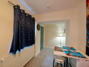 The Puffins - Largs 2-Bedroom Ground Flat
