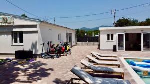 Family Villa Q & more