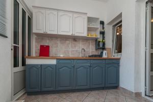 Chapel Road Apartments