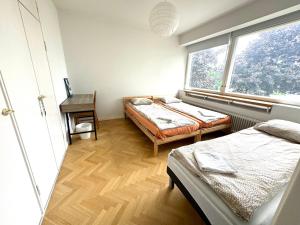 Unique House only 3 min from the airport