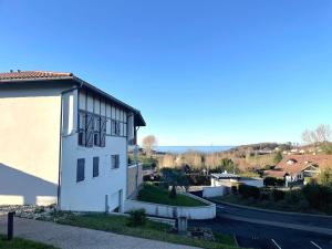 Appartements T2 Acotzeta classe 3 etoiles Saint Jean de Luz quartier Acotz pres des plages : photos des chambres