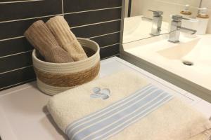 Appartements T2 Acotzeta classe 3 etoiles Saint Jean de Luz quartier Acotz pres des plages : photos des chambres