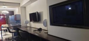 Palms Place Luxury 35th Floor Unit with Amazing Strip View