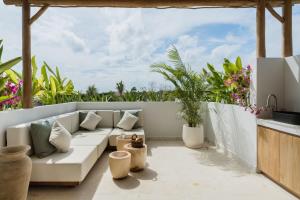 Villa Anirami & Villa Seni