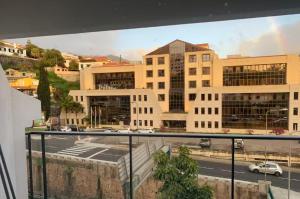House in the Heart of Funchal with big balcony