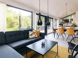 7 person holiday home in Ålbæk-By Traum