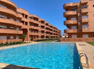 Appartement de luxe avec piscine à Mansouria