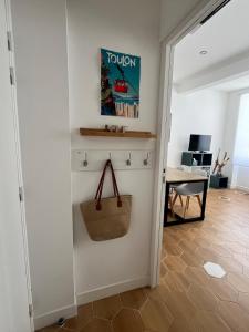 Appartements T2 cocooning Toulon center-4 people : photos des chambres