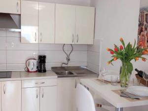 Apartment with One bedroom and terrace