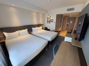 Hotels Holiday Inn Dijon Sud - Longvic by IHG : photos des chambres