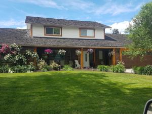 Just across from the lake ! - Ubytování bez kategorie ve městě Kelowna