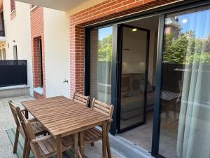 Appartement 2 pièces à Houlgate, proche plage, avec balcon et parking - FR-1-487-382