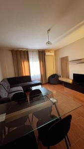 Theos Apartment Beachside Escape