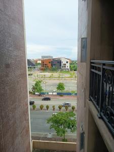 Condo MOA with pool access WS811