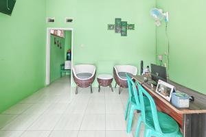 RedDoorz near RS Dr Hafiz Cianjur