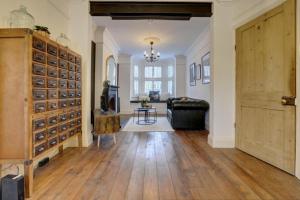 Luxury Victorian 2-Bed - Sleeps 4 - Fast WiFi