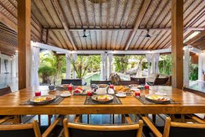 Villa Shantika by Villa Finder