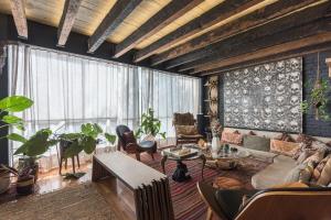 Designer loft & rooftop terrace