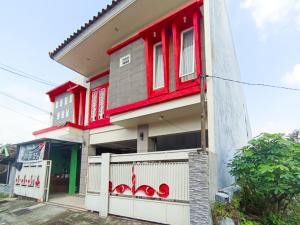 RedDoorz at Griya Jeniee Near Stadion Wilis Madiun