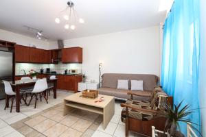 Urban comfortable apartment