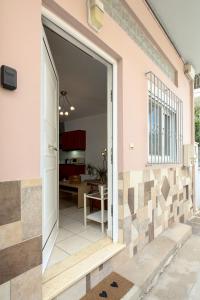 Urban comfortable apartment