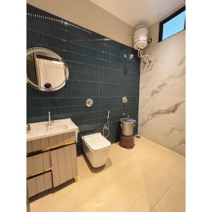 Hotel Royal Palm Inn