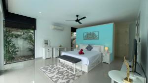 4BR Luxury Pool Retreat - Villa Azura Nai Harn