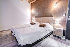 B&B / Chambres d'hotes Chateau la hussardiere : photos des chambres