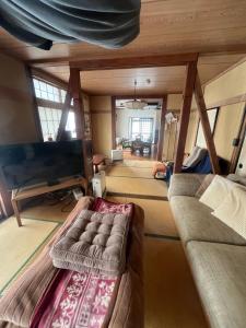 Full 7 bedroom house Nozawa Onsen