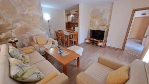 Aquaria Holiday Apartments