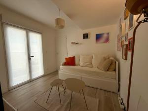 Appartements Bel appartement sur cours privee : photos des chambres