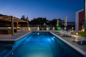 Villa Pasadra - 4hvězdičkové hotely ve městě Afantou