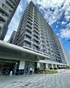 comfy 1 bedroom family condo