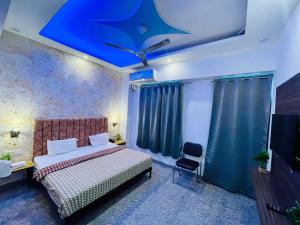 Hotel O VELMORA HOTEL