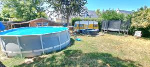 Maisons de vacances LA Grace d-Amboise : Maison 2 Chambres