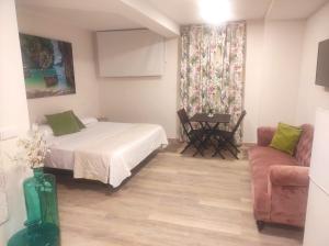 HOTEL apartamentos SEVEN ROOMS