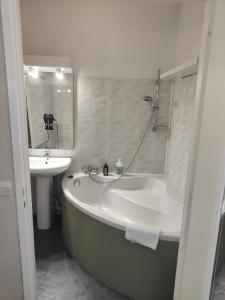 Residence Leclerc - Appartements d'hotes - Secteur thermal : photos des chambres